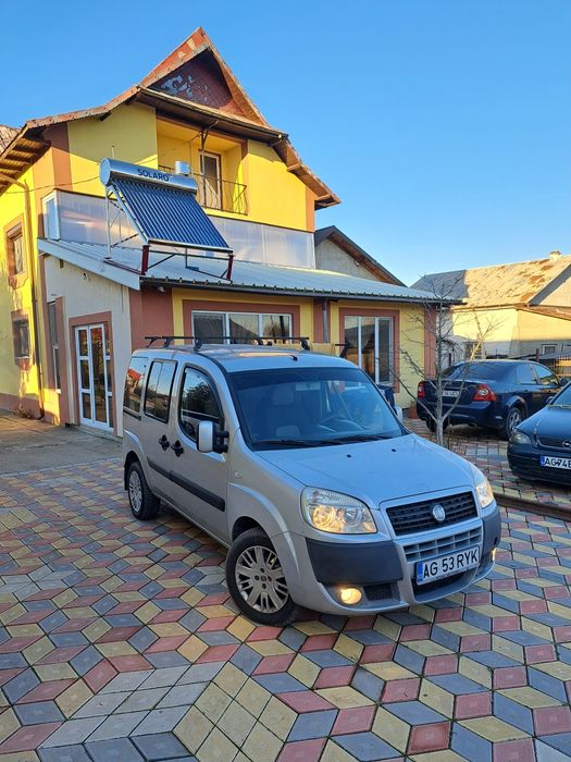 Vând Fiat Doblo 2009