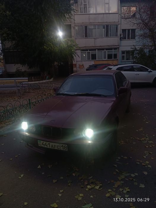 Бмв е34.          .