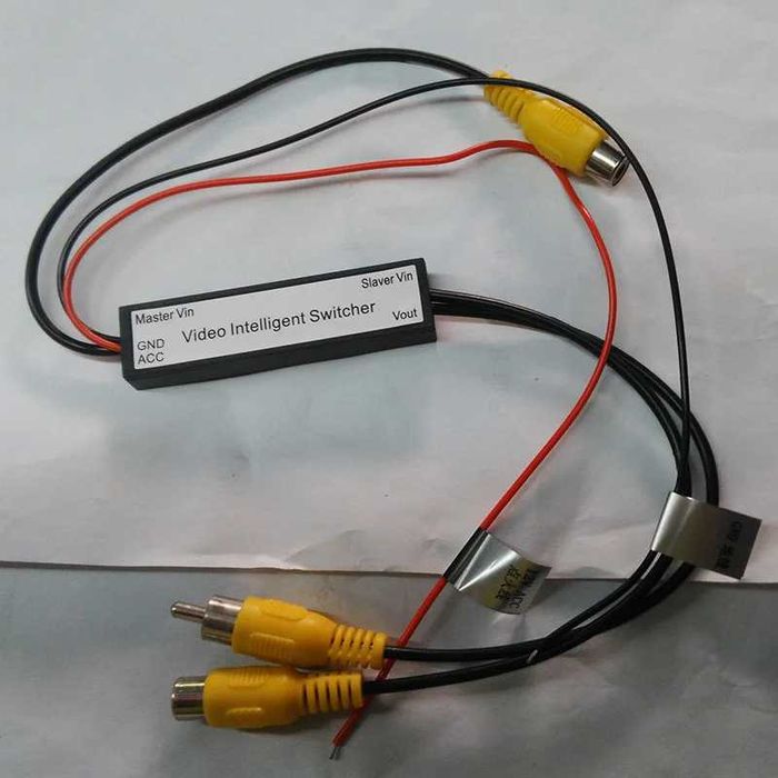 RCA Video switch 2 към 1