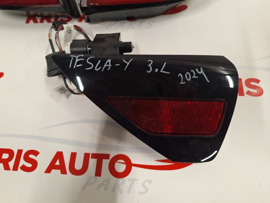 Стоп - стопове Tesla Y / Тесла У 2024г.
