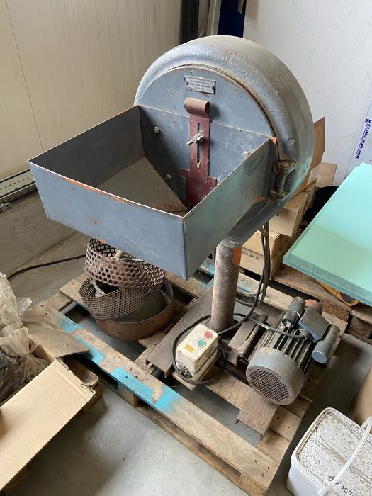 Фуражомелка / Ярмомелка за фураж