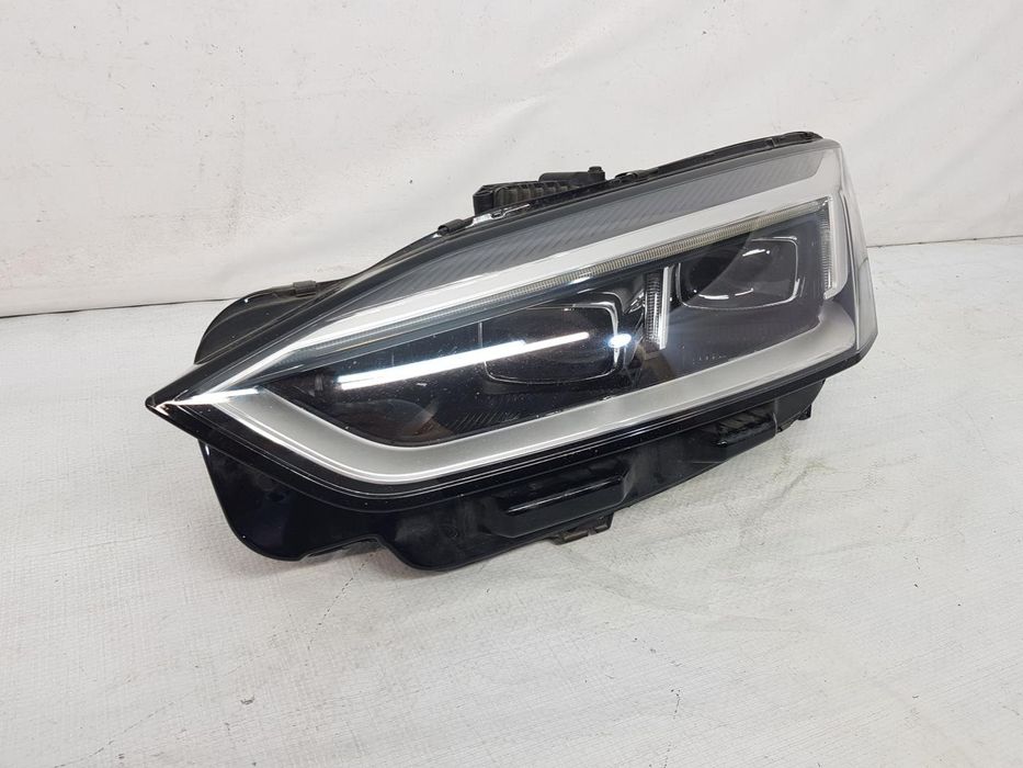 Far stanga full led Audi A5 dupa 2017