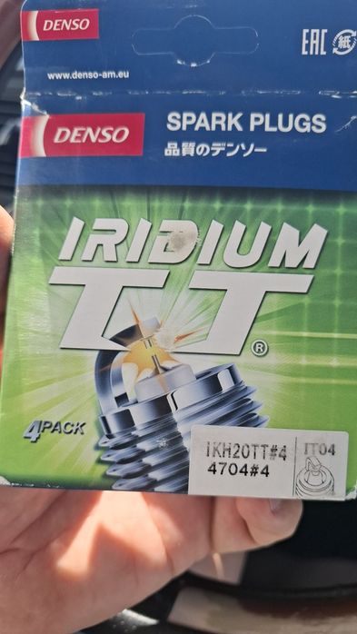 Продам свечи IKH20TT оригинал  б.у.
