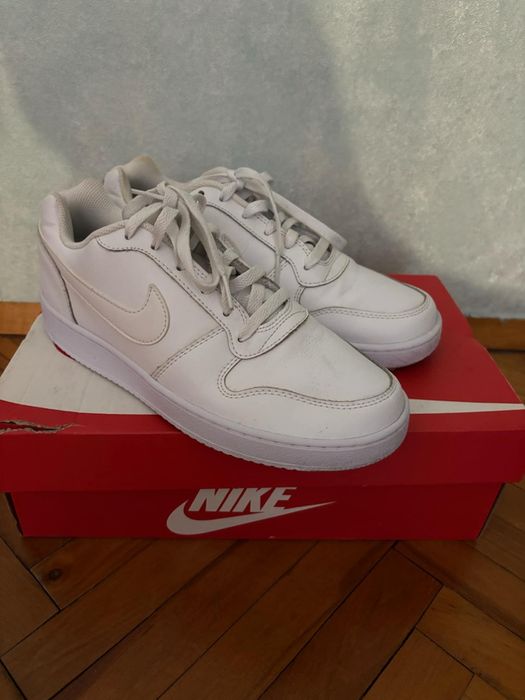 Маратонки - Nike