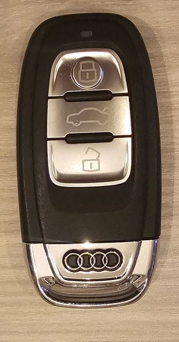Ключ за AUDI A4 B8 или B8.5