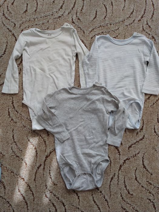 Лот Бебешко боди 9-12 м. - 3 бр.