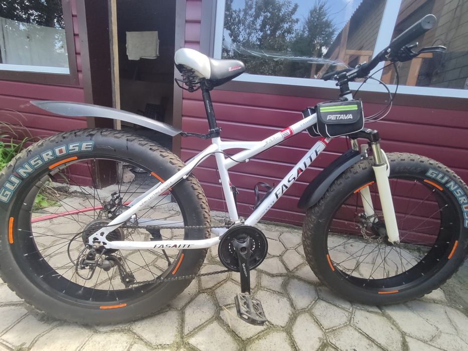 Велосипед, фетбайк