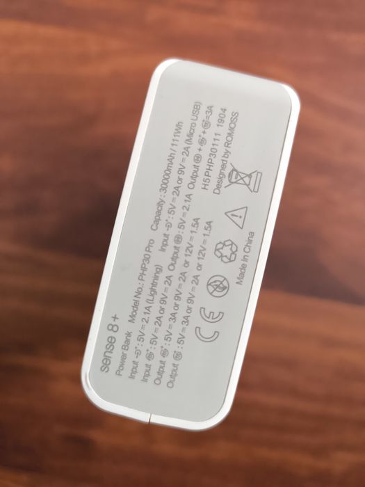 Power bank 30000 mAh .