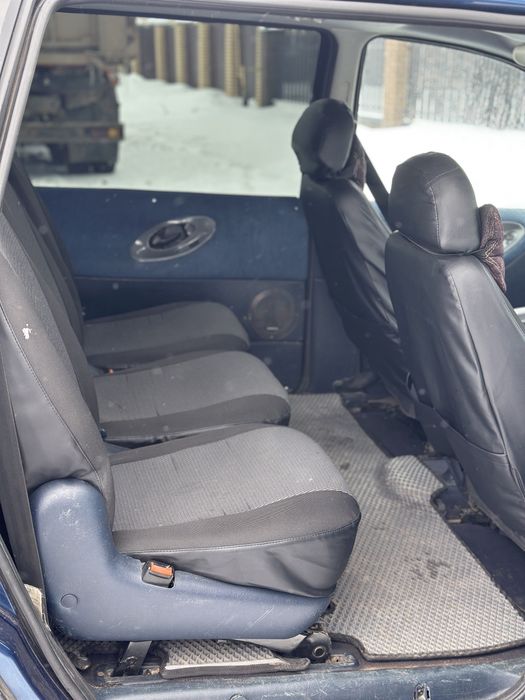 Ford galaxy sharan