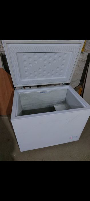 Морозильник морозит отлично