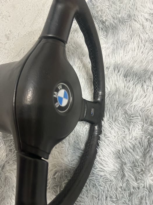 Руль М тех 2 на БМВ Е34