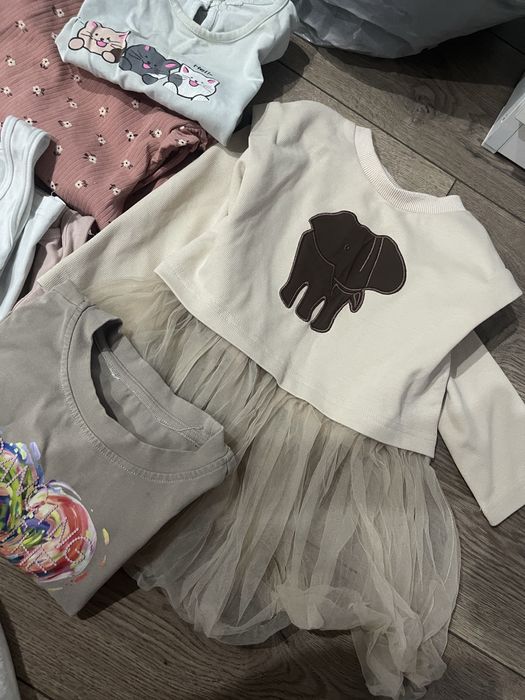 Пакет детских вещей и обувь на девочку