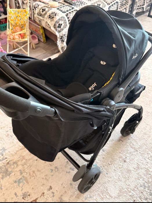 Продаю коляску в отличном состоянии.