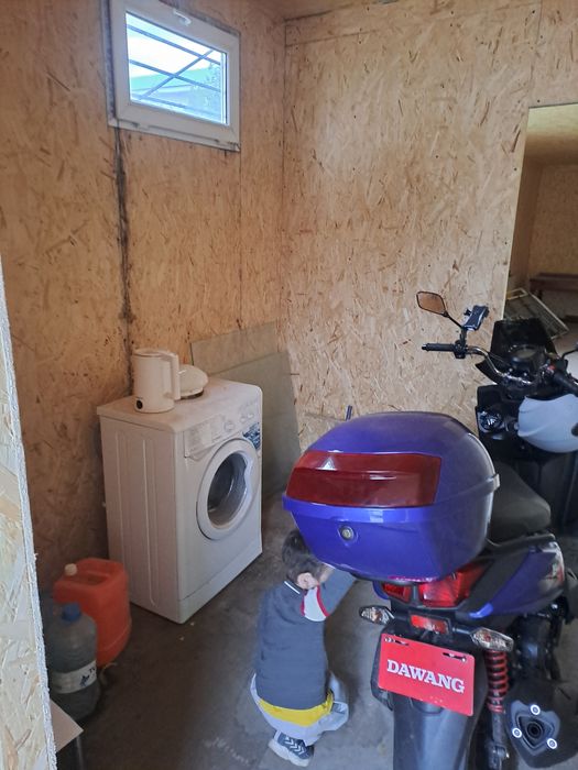 Продам контейнер 40 тонник морской.