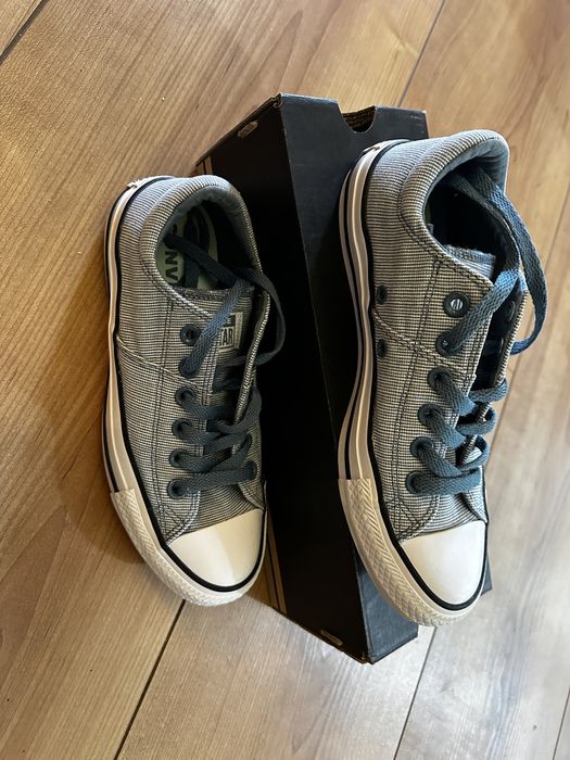 Маратонки Converse