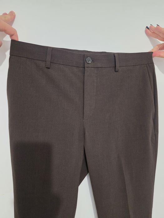 Pantaloni H&M, culoare maro