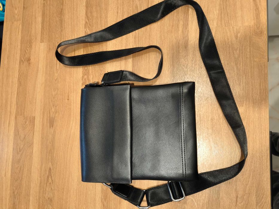 Мъжка кожена чанта