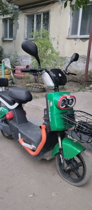 Продам скутер электрический