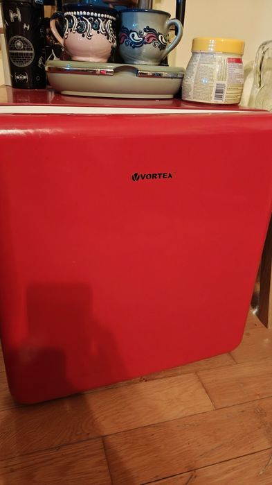 Frigider minibar VORTEX  47 l, H 50 cm, Clasa E