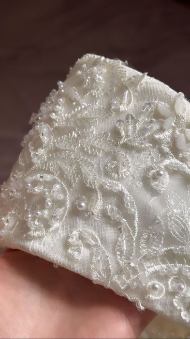 Шикарное свадебное платье