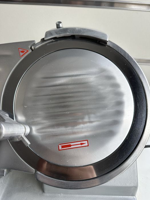 Машина за рязане на колбаси