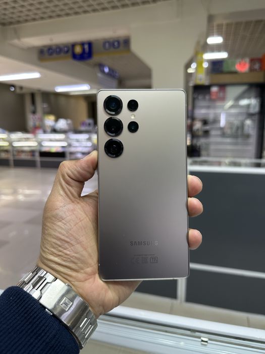 SAMSUNG S25 Ultra 256 GB