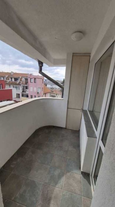 Дава се под наем Двустаен апартамент в София, Банишора - 72 кв.м за 736.95 € - Снимка #8
