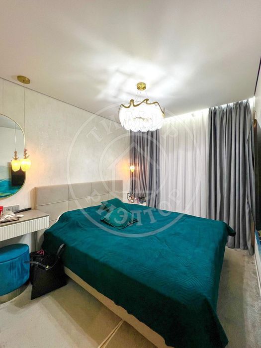 3/1/4 Буюк Ипак Йули,у метро,второй дом от дороги,KFC,Аптека 36.6,70 м