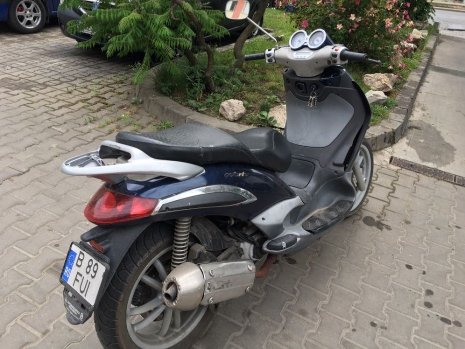 Piaggio Beverly 200 doar 8500 km pt piese