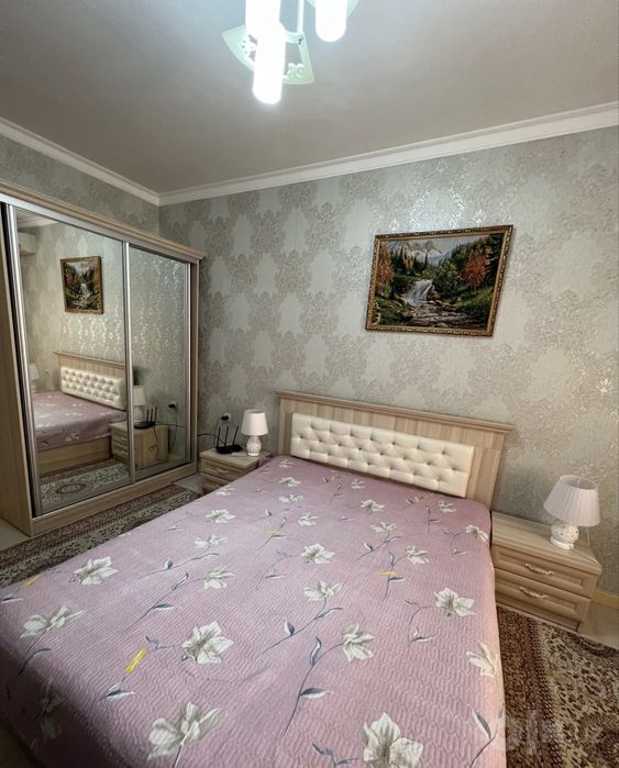 Сдается 2 ком Метро Ойбек