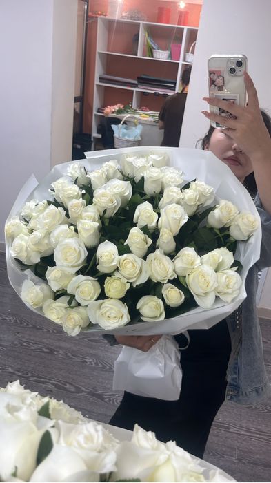 Продаю срочно букеты от 13.000