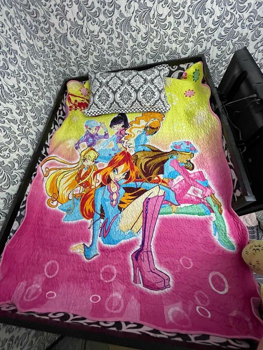 Детская и подростковая 2 этажная кровать.