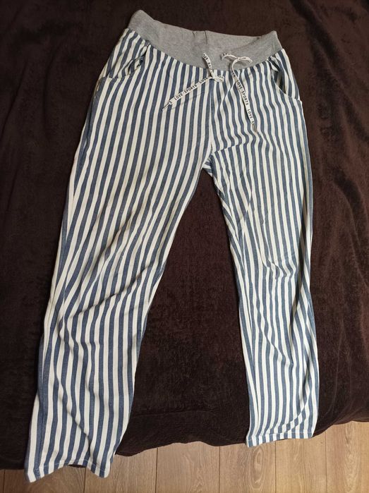 Дамски долнища / панталони