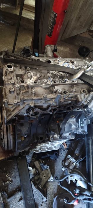 Двигател 2.0 dci M9R