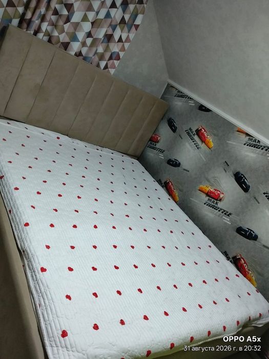Продам двухспальную кровать