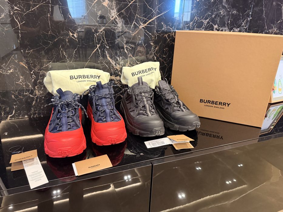 Burberry - мъжки обувки 44-ти номер