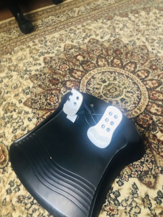 Игровой руль Genius TwinWheel FF 90”