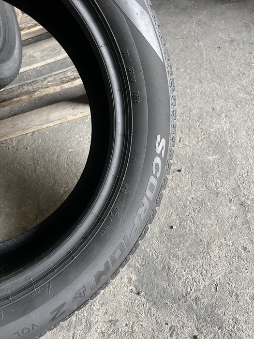 2 anvelope all season 235/50/19 Pirelli NOI , DOT 4424 !