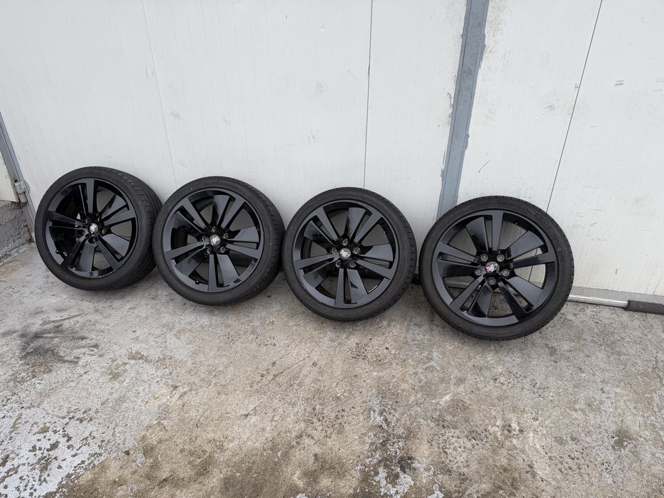 Джанти с гуми 18 за Seat Leon FR Сеат