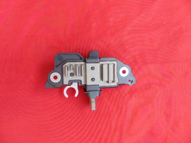 Releu alternator Opel Vectra C 1.8/1.6,Astra H 1.8/1.6,Zafira B 1.6