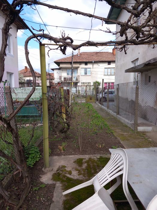 Продава се Къща в с. Пиперков чифлик, Област Кюстендил - 152 кв.м за 461 €/кв.м - Снимка #1