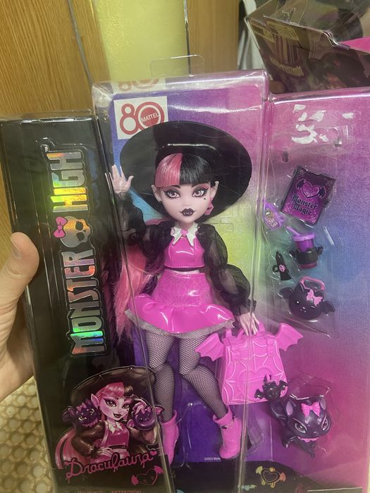 Продам куклу монстр  хай!