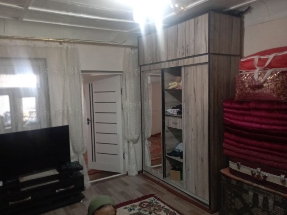 Участка 3 соток в дол  Бектемирской главный дороге