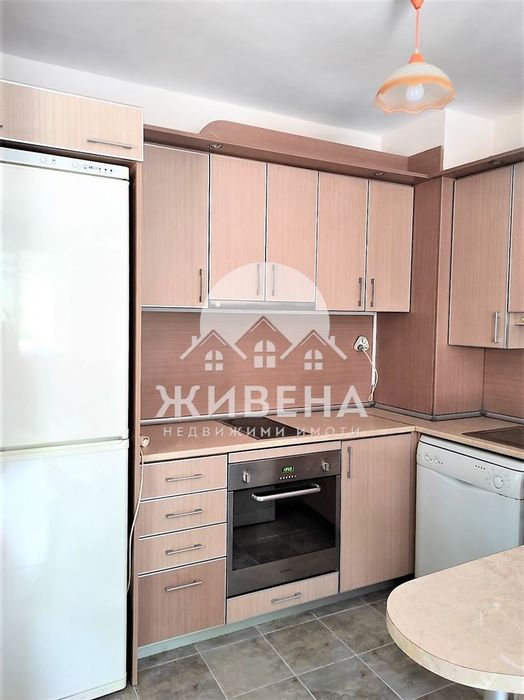 Дава се под наем Тристаен апартамент в Варна, Левски - 82 кв.м за 665 € - Снимка #4