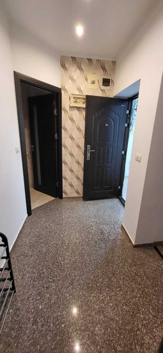 Propietar Inchiriez pe termen lung apartament Năvodari