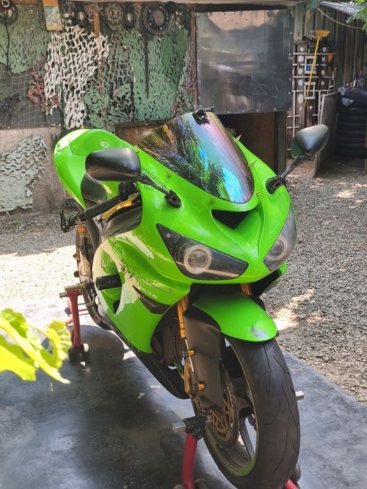 Kawasaki ninja zx 6 r