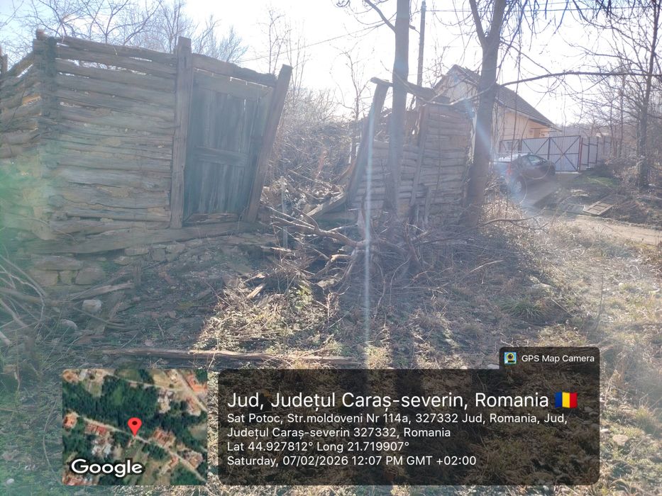 Vând teren intravilan în localitatea Potoc,  județul Caraș - Severin  foarte aproape de Ochiul Beiului într-o zonă turistică foarte frumoasa