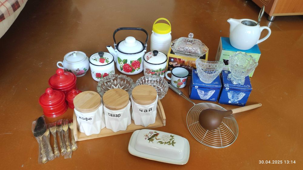 Чайный набор. Чайник.