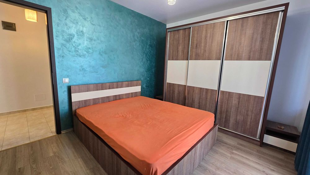 Apartament cu 2 camere și loc de parcare - proprietar direct