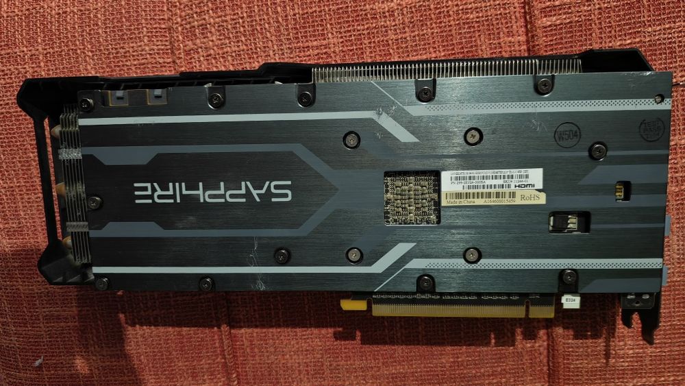 Видеокарти 3 бр R9 390 не работещи